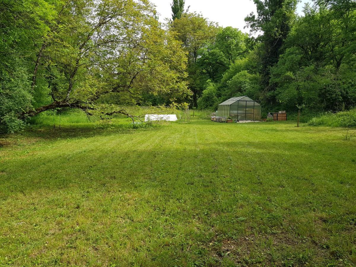 Murat Le Moulin De Jules Et Akasha B&B 외부 사진